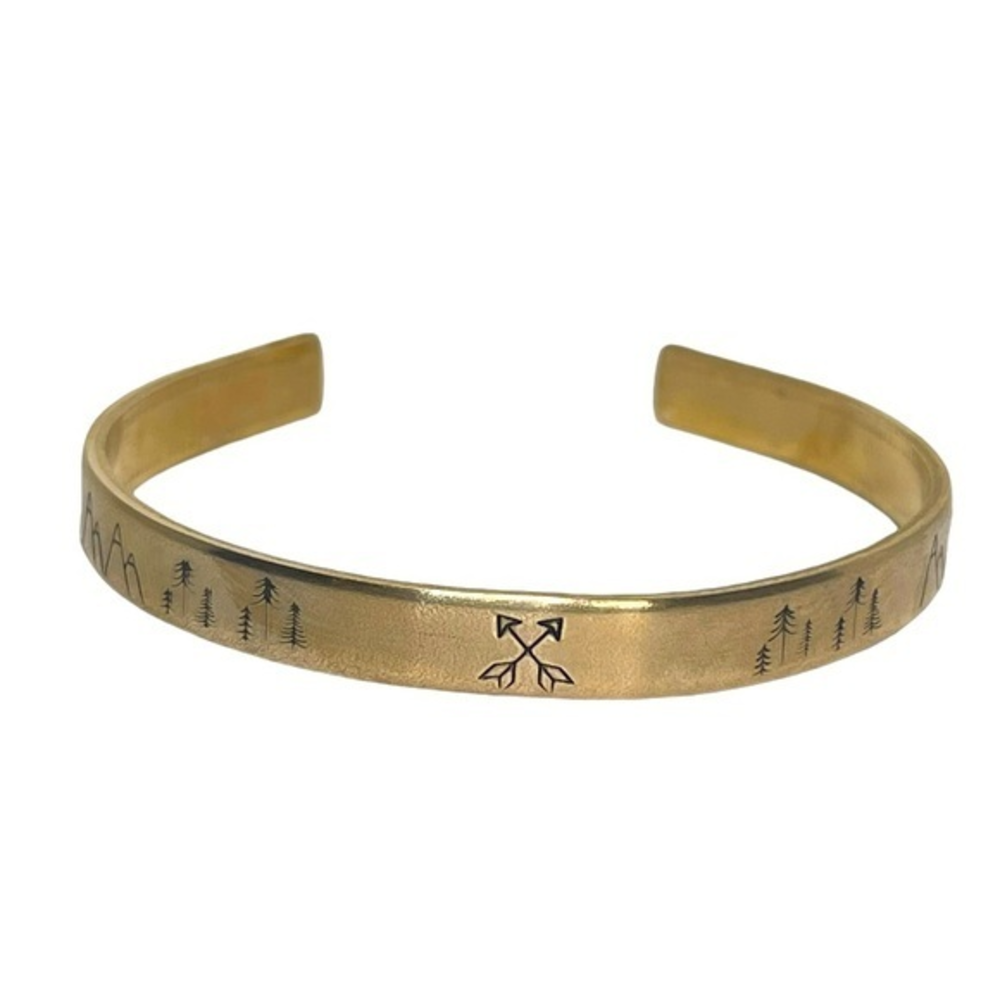 Handmade stamped compass adjustable stackable gold tone brass cuff bracelet‎